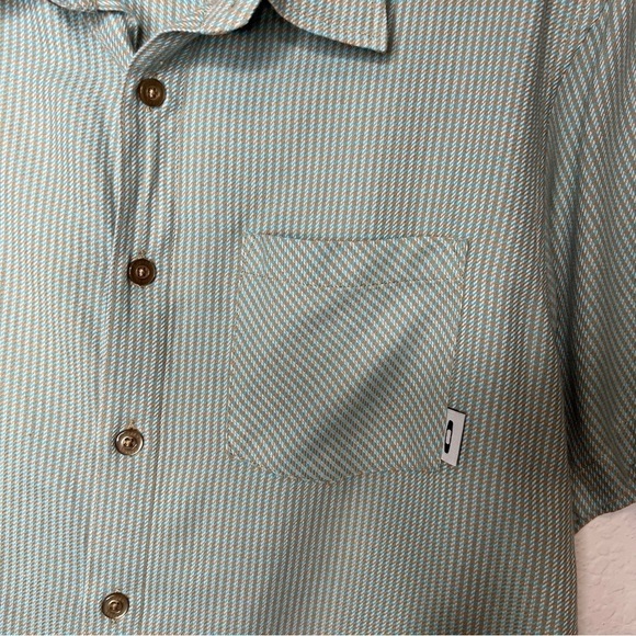Oakley Shirt Mens Medium Plaid Mint Green Button Up Short Sleeve Tan Cream  H - Picture 3 of 8